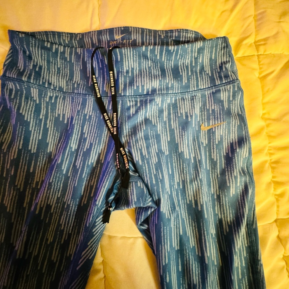 Nike running crop leggings